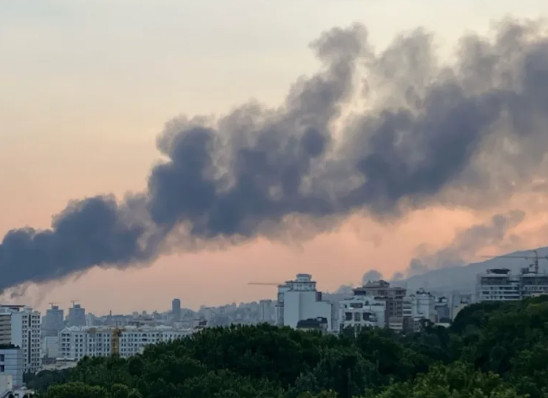 以色列空袭伊朗国家电视台致员工死亡 媒体设施成军事打击目标引争议